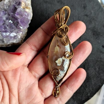 Collier en Agate Plume, fil de cuivre - 9 x 2,5 cm – Image 2