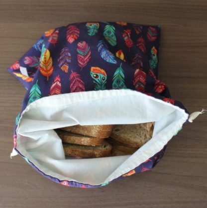 Sac à pain et viennoiserie