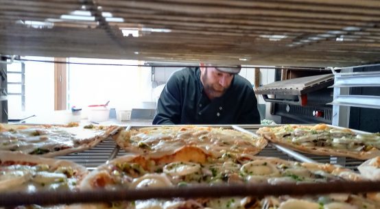 Yannos et ses pizzas